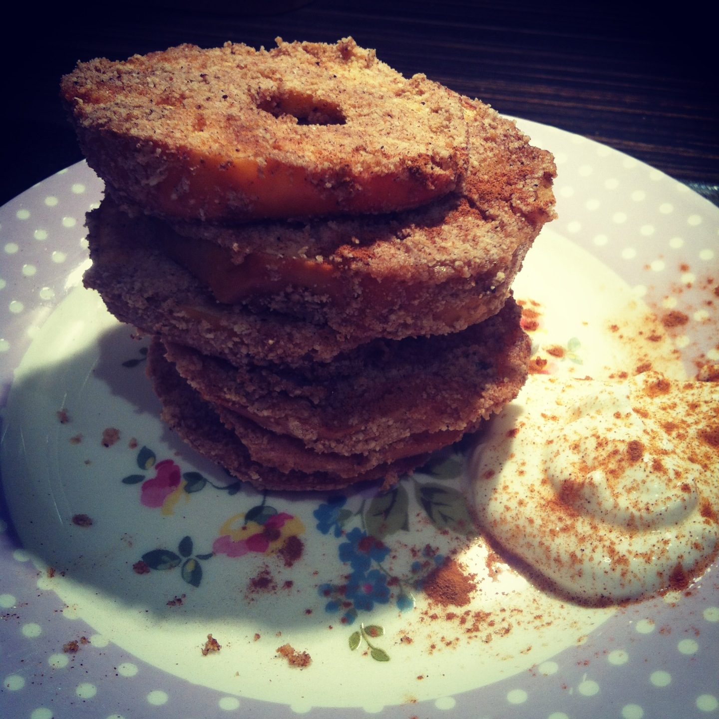 Baked Almond Apple Rings