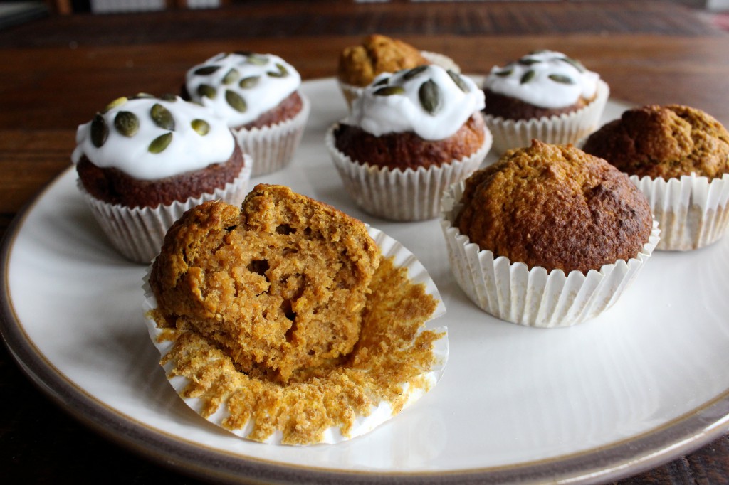 Healthy pumpkin muffins