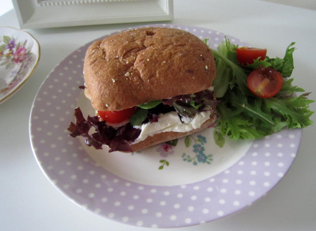 Brown seeded roll BFree Foods