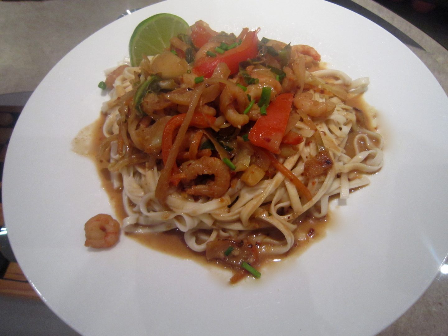 Skinny & Oriental Peanut Ginger Stir-Fry