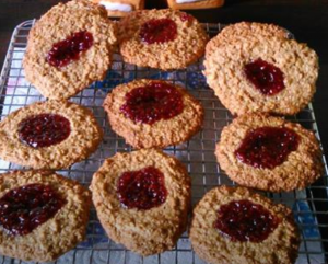 Healthy peanut butter and jelly cookies