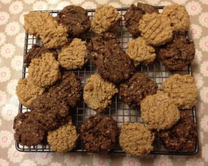 Skinny Peanut Butter Cookies