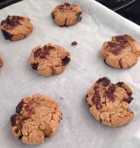 Skinny Peanut Butter Cookies