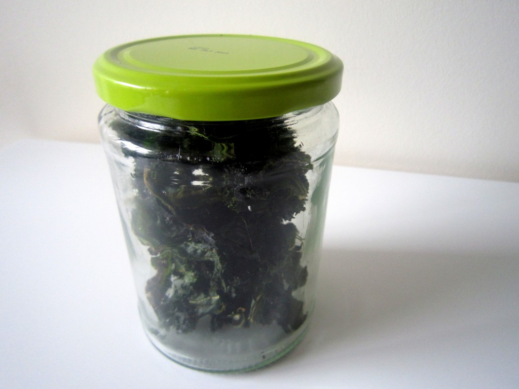 dehydrated kale crisps