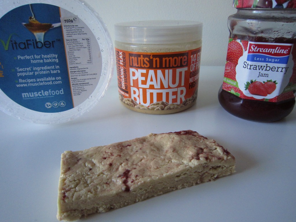 My Favourite.. Peanut Butter & Jelly Quest Bar.. 50g Vitafiber, 35g Vanilla Whey Protein, 15g nuts 'n more Peanut Butter and 20g Reduced Sugar Jam