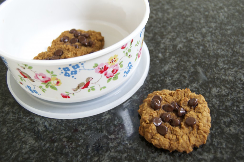 Delicious Chickpea Blondie (healthy!) cookies!